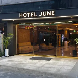 Airport June Hotel
